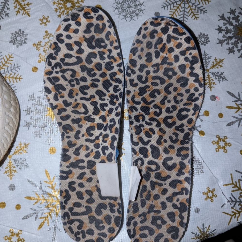 Nike shoes - Picture 4 of 4